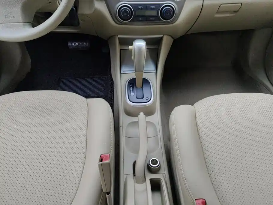 Nissan Sylphy — миниатюра 16