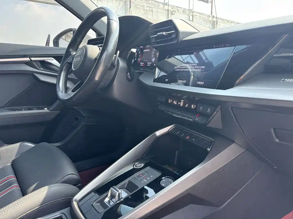 Audi A3 — миниатюра 10
