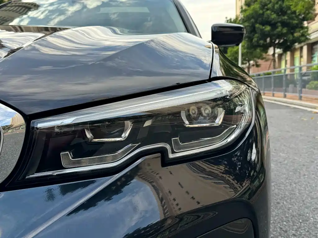 BMW 3 Series — миниатюра 6
