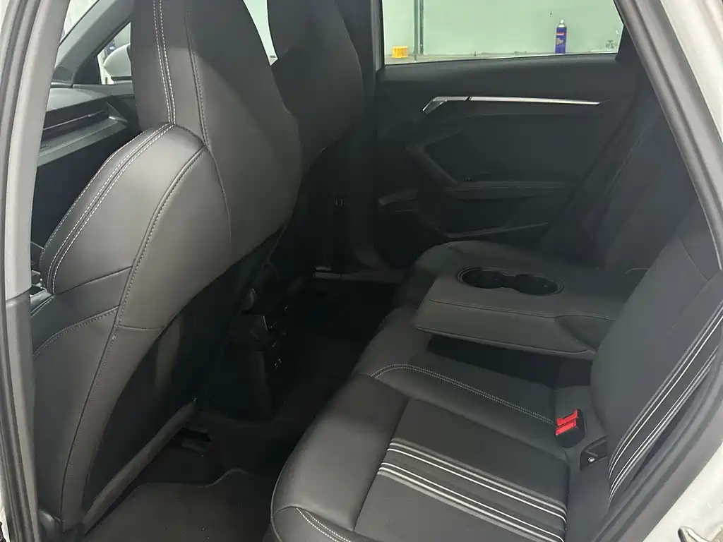 Audi A3 - фото 9