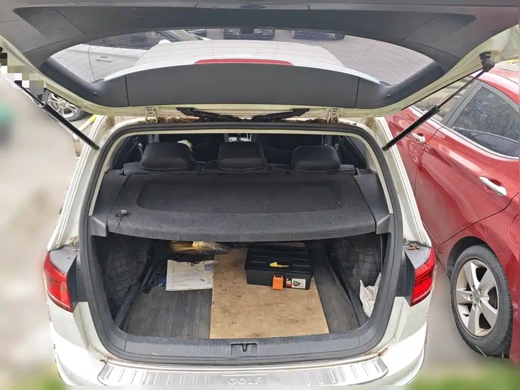 Volkswagen Golf Sportsvan — миниатюра 20