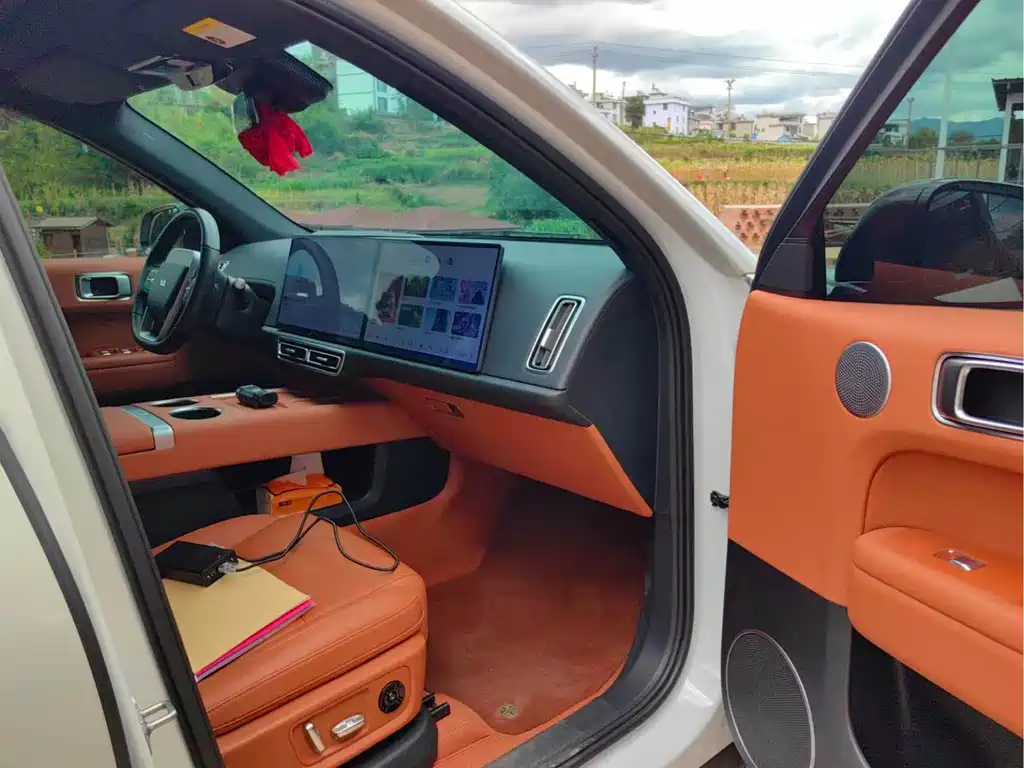 Li Auto Li L6 — миниатюра 10