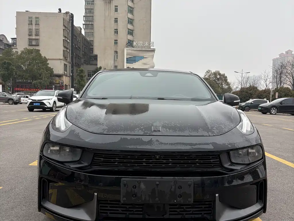 Lynk & Co 03 2021
