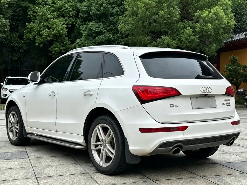 Audi Q5 — миниатюра 2