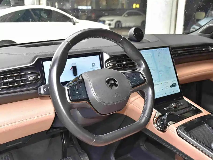 NIO ES8 — миниатюра 7