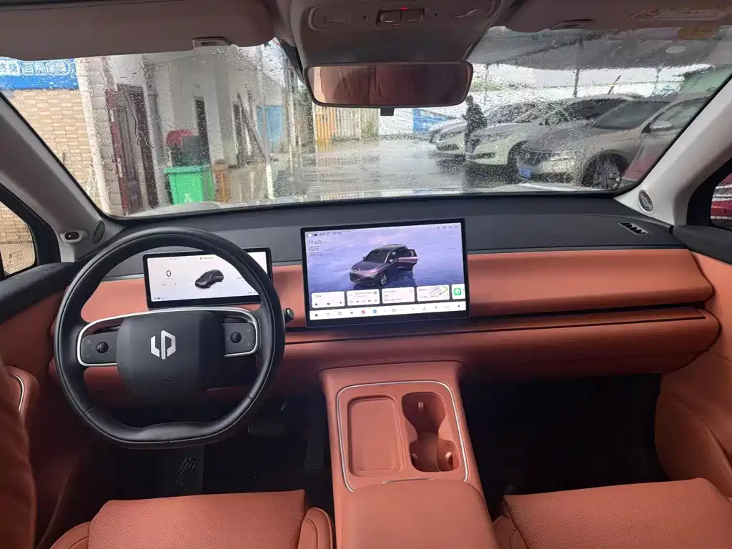 Leapmotor Leapmotor C10 — миниатюра 3