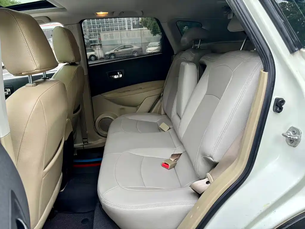 Nissan Qashqai — миниатюра 5