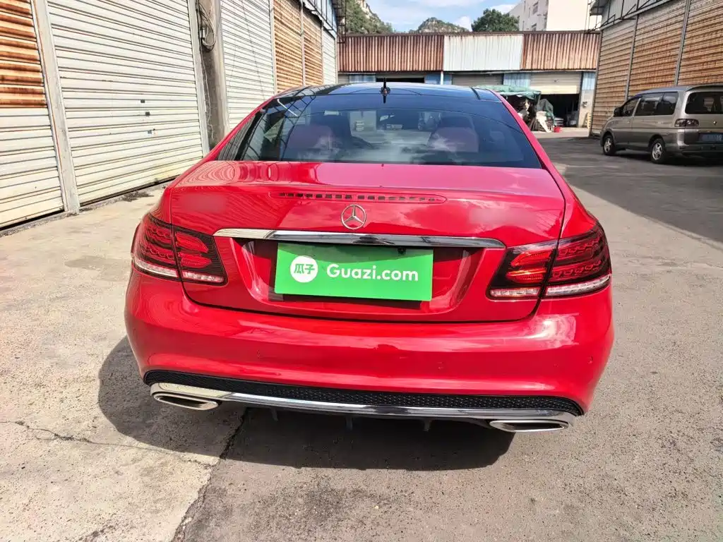 Mercedes-Benz E-Class (Import) — миниатюра 7