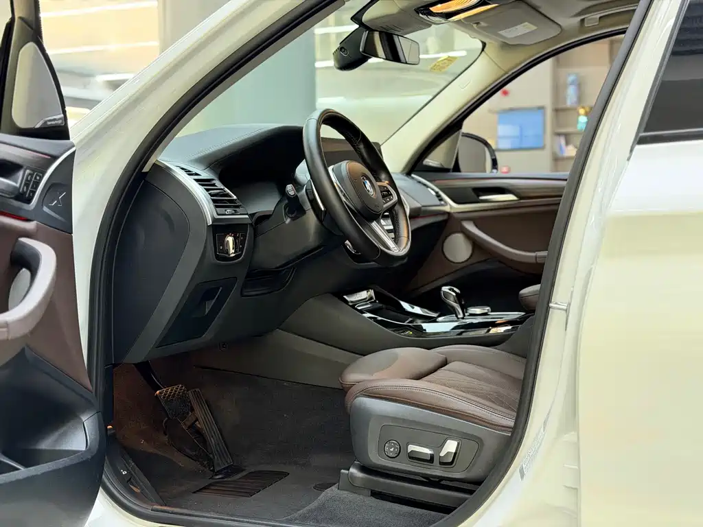 BMW X3 2022 xDrive30i Lead M
