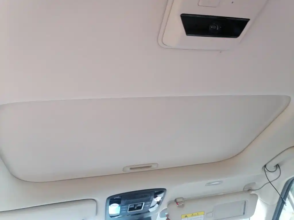 Kia Carnival — миниатюра 9