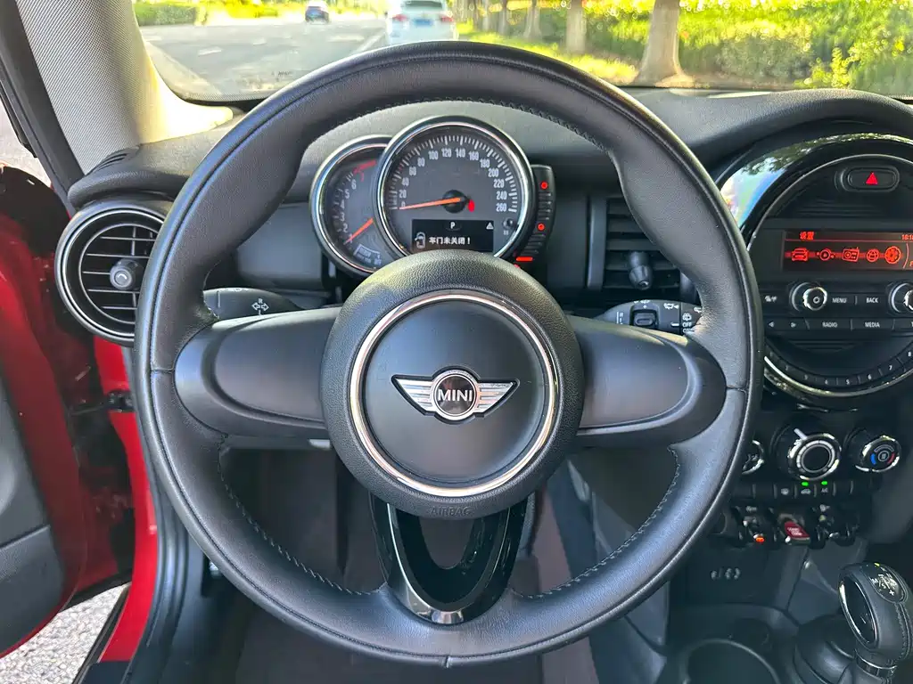 MINI Mini — миниатюра 8