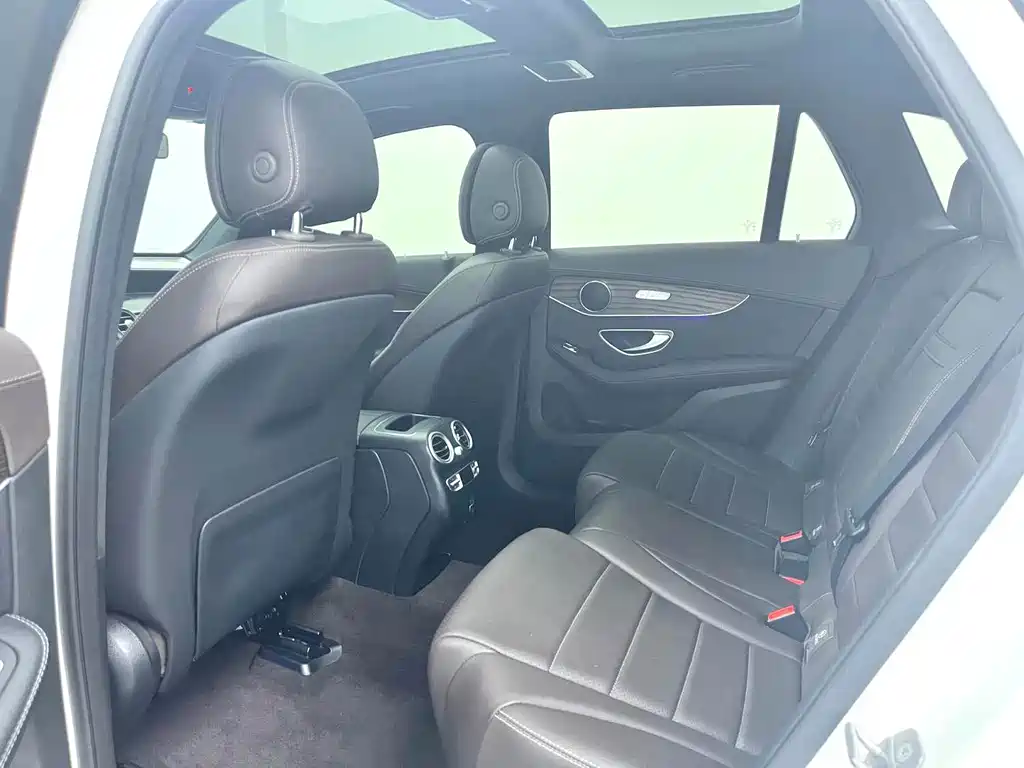 Mercedes-Benz GLC — миниатюра 6