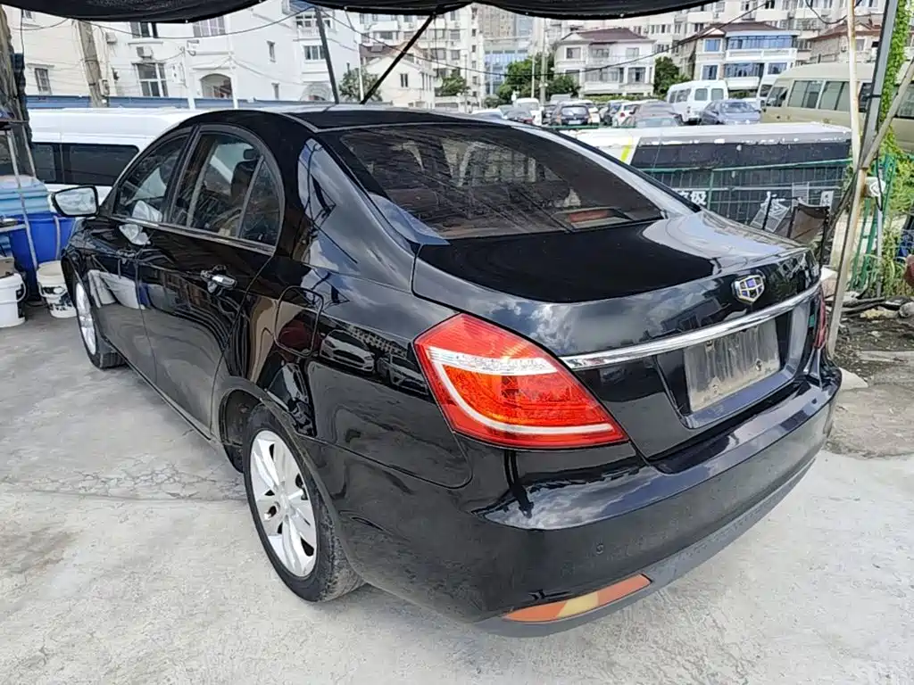 Geely Emgrand — миниатюра 5