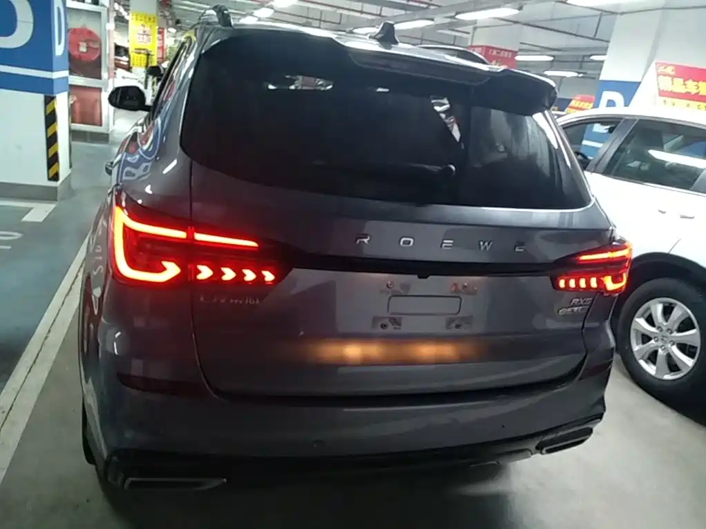 Roewe RX5 New Energy — миниатюра 6
