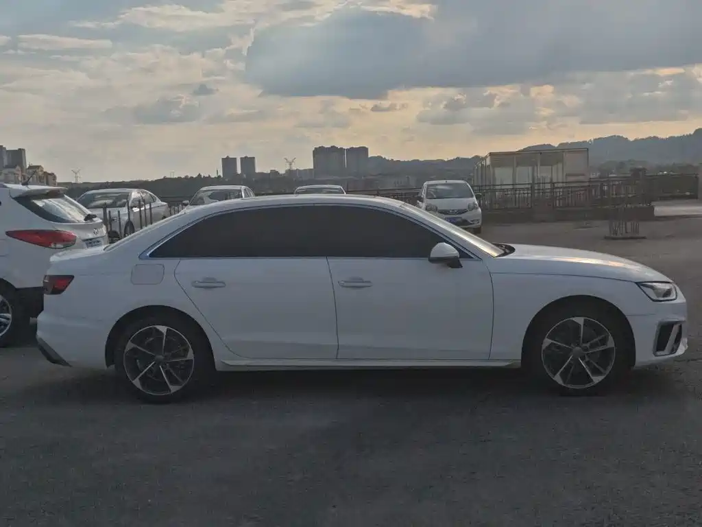 Audi A4L — миниатюра 3