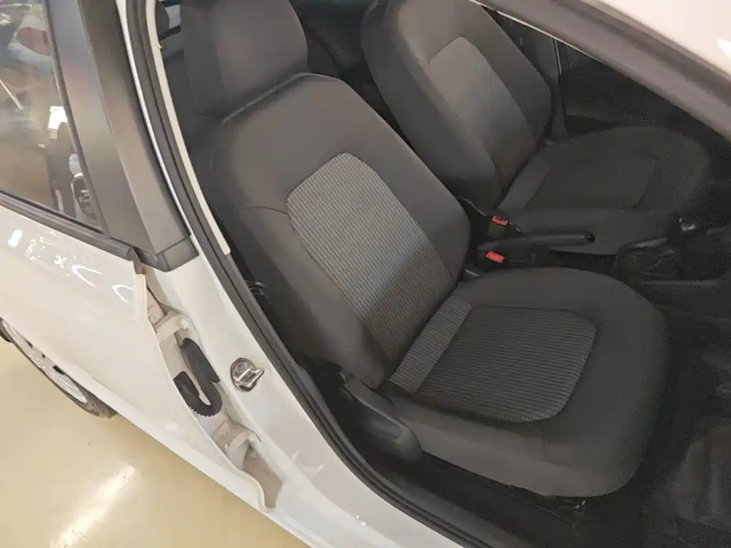 Volkswagen Santana — миниатюра 25