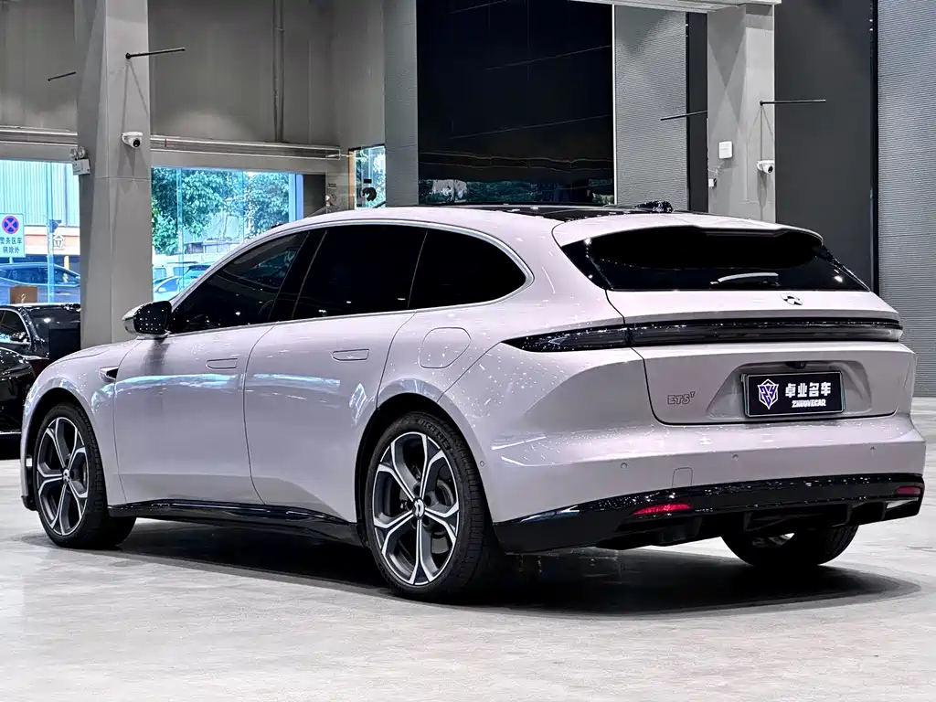 NIO ET5T — миниатюра 3
