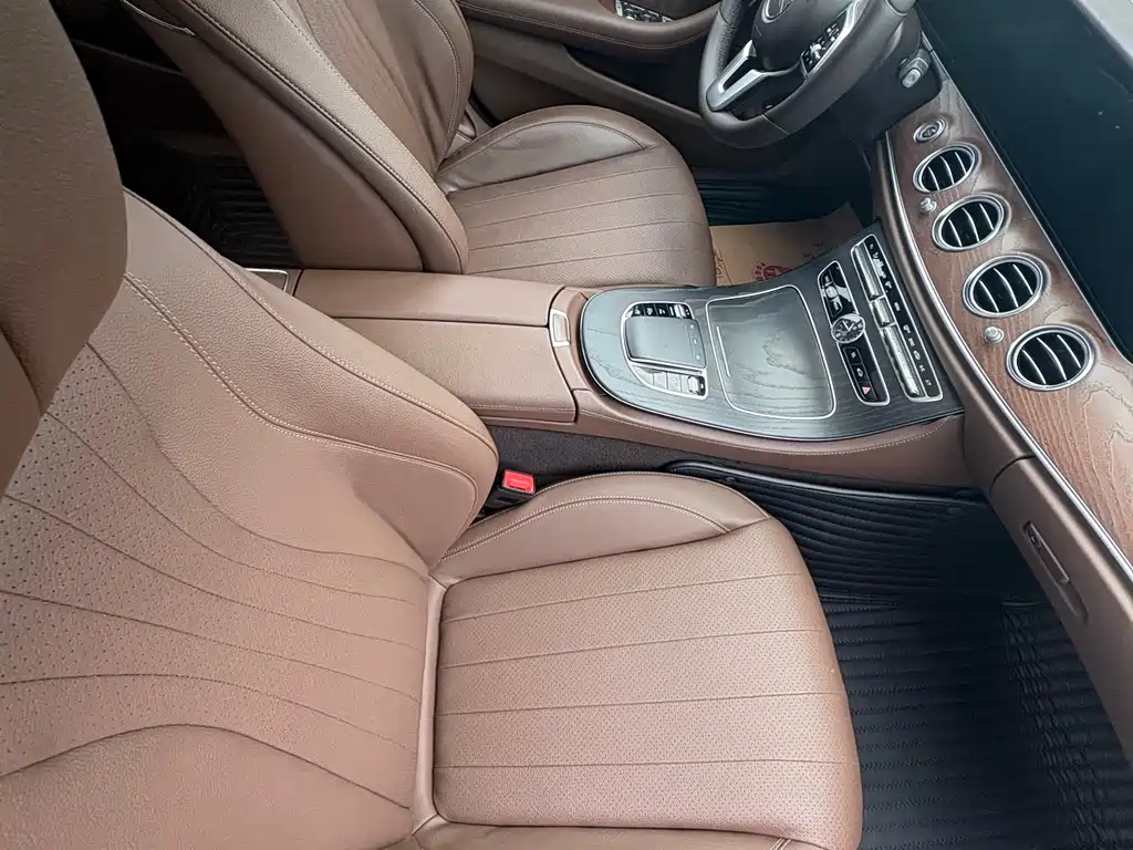 Mercedes-Benz E-Class E 2020 E 300 L Fashion
