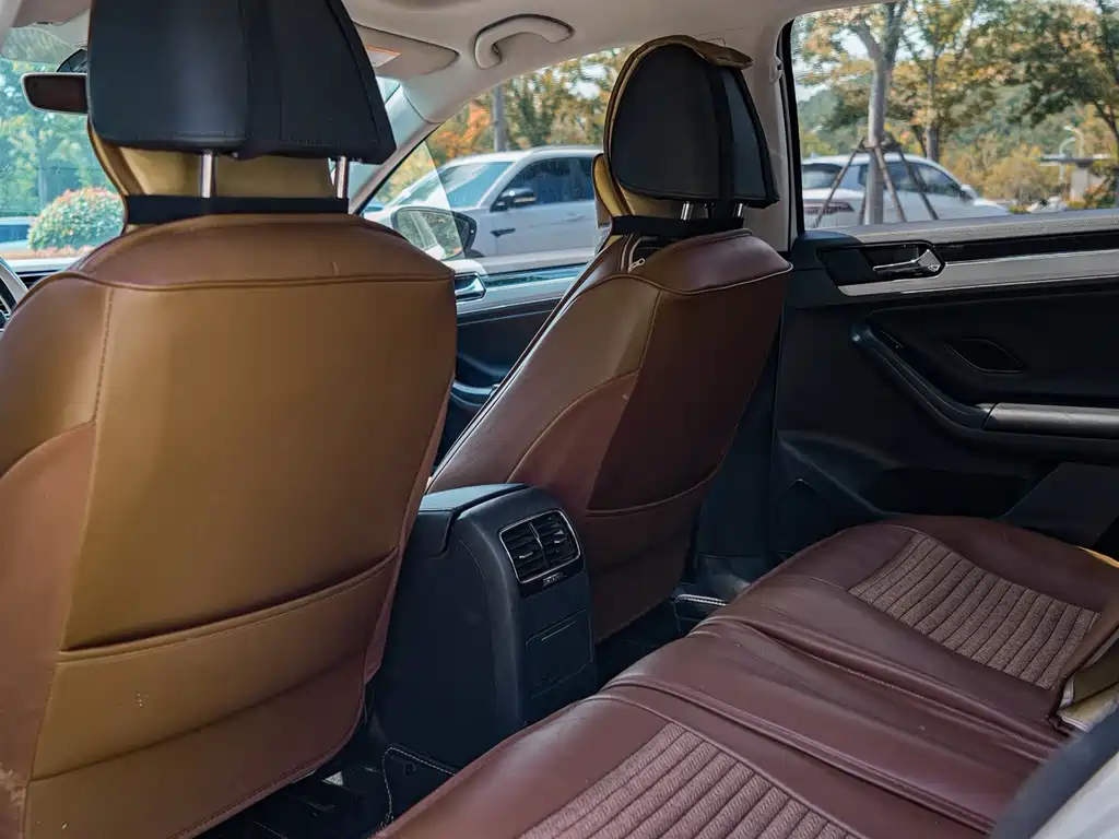 Volkswagen Sagitar — миниатюра 5