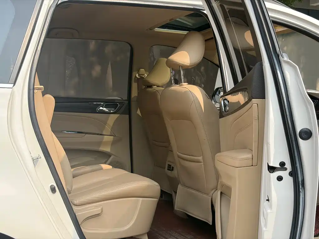 Baojun 730 — миниатюра 13