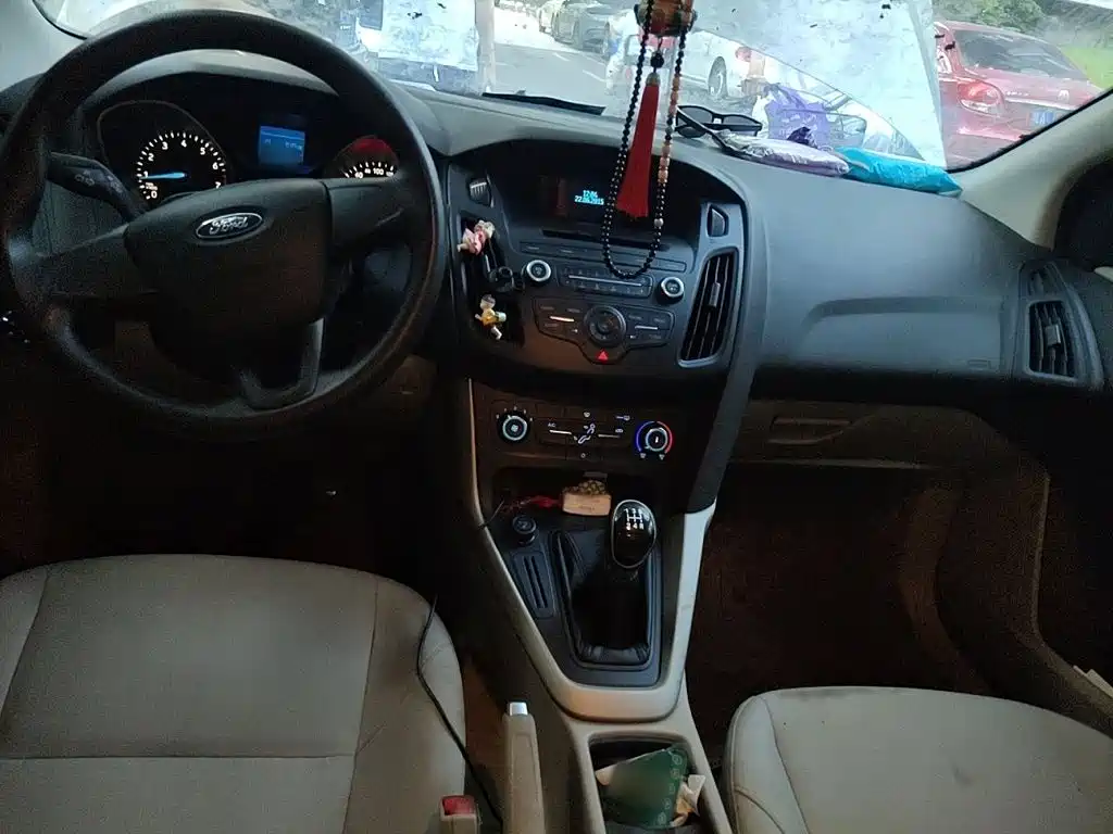 Ford Focus — миниатюра 13