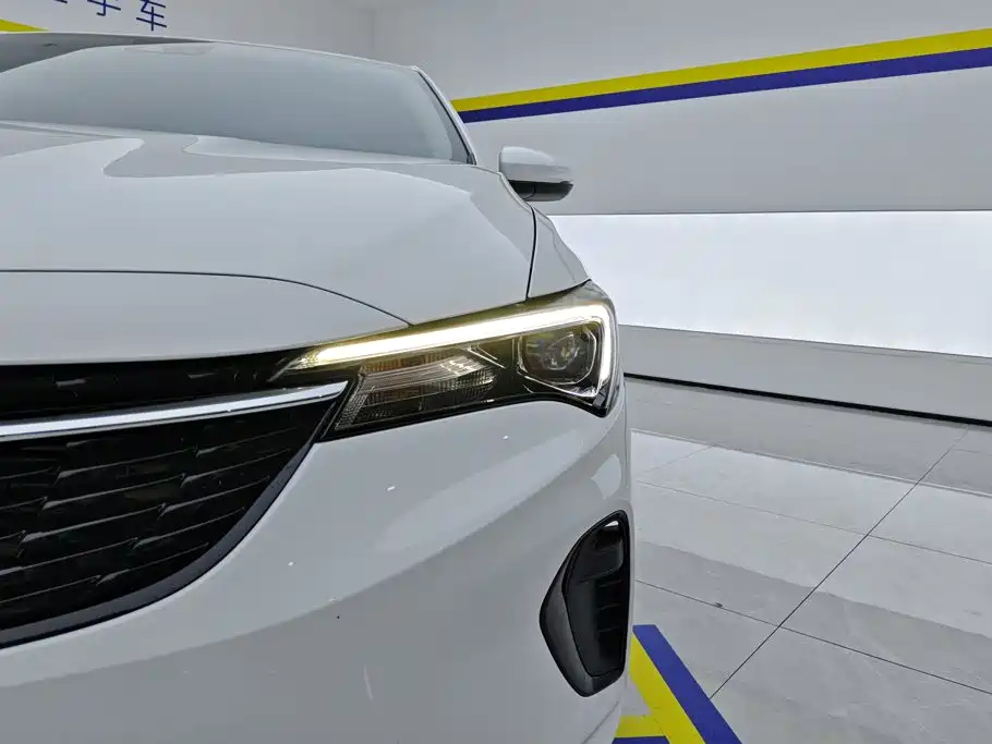 Buick Verano — миниатюра 5