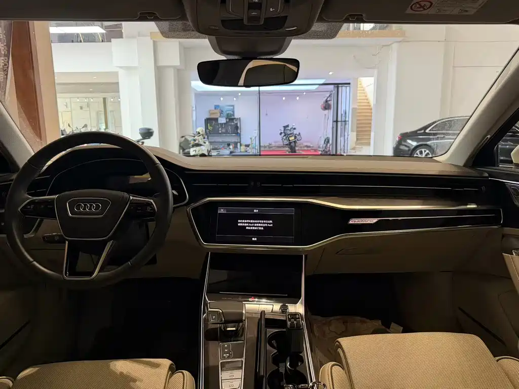 Audi A6L 2022 55 TFSI quattro Premium