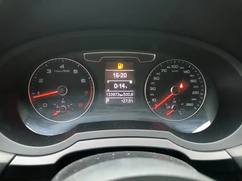 Audi Q3 — миниатюра 12