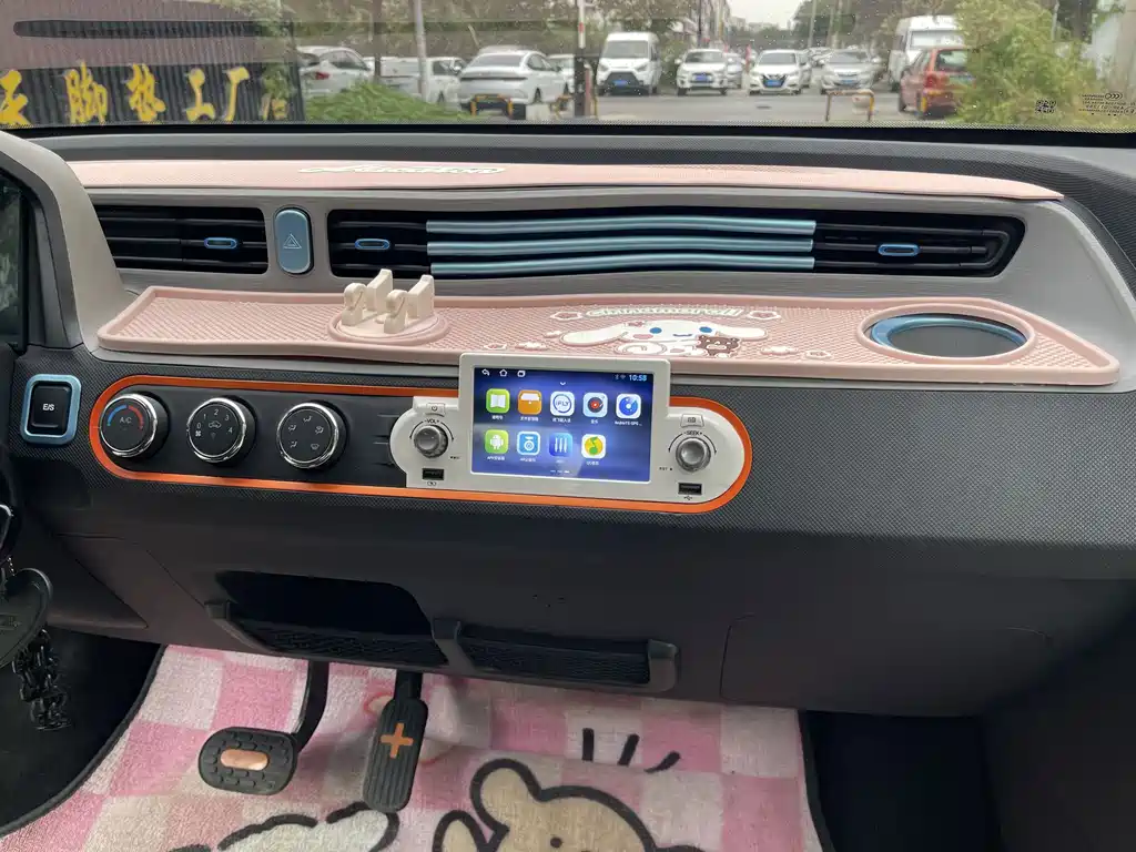 Wuling MINIEV — миниатюра 13