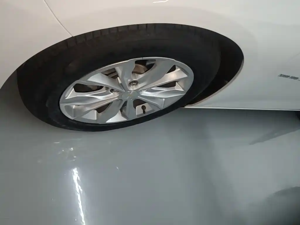 Chevrolet Malibu XL — миниатюра 23
