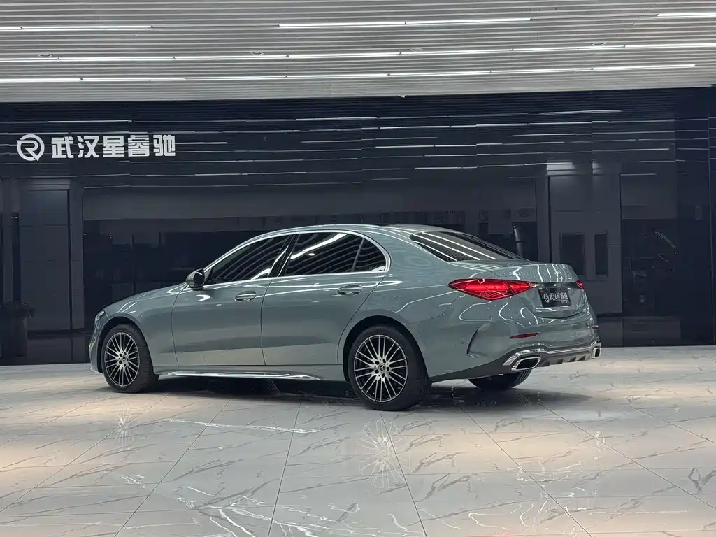 Mercedes-Benz C-Class — миниатюра 4