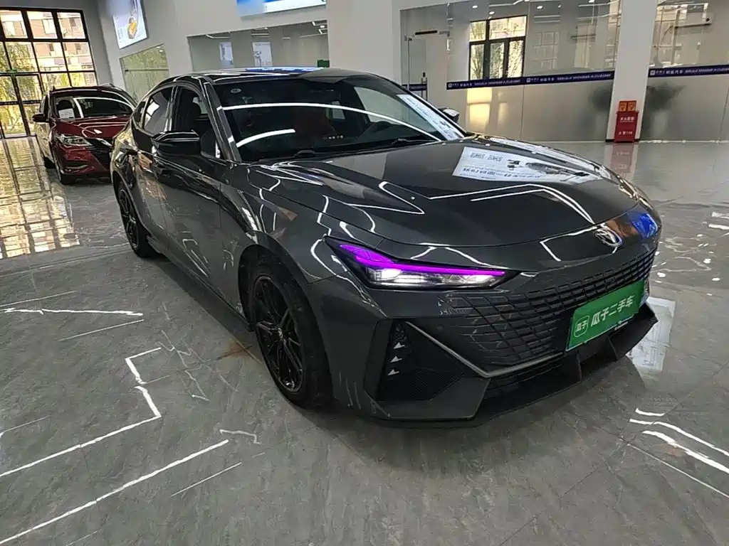 Changan UNI-V — миниатюра 4