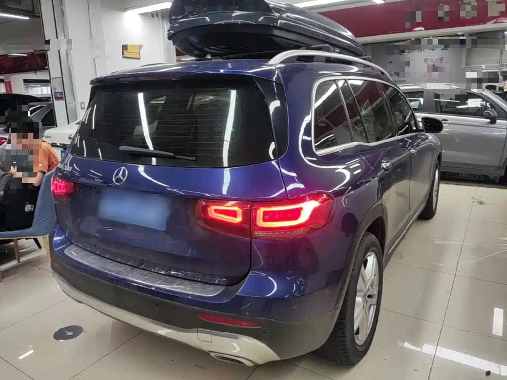 Mercedes-Benz GLB — миниатюра 7