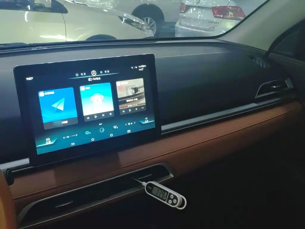 BYD e2 — миниатюра 10