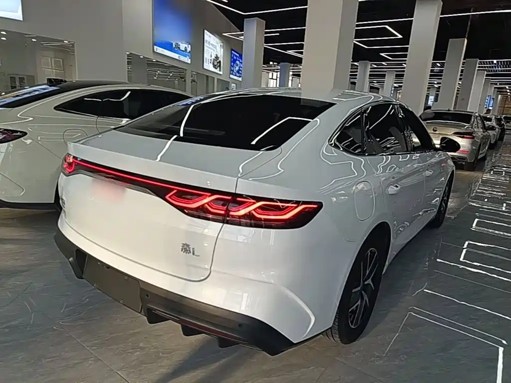 BYD Qin L — миниатюра 7