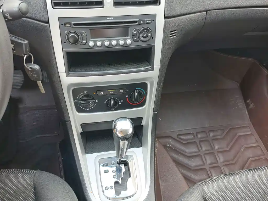 Peugeot 307 — миниатюра 11