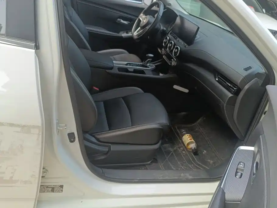 Nissan Sylphy — миниатюра 8