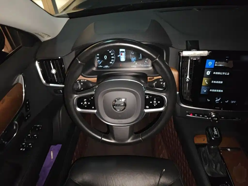 Volvo S90 — миниатюра 12