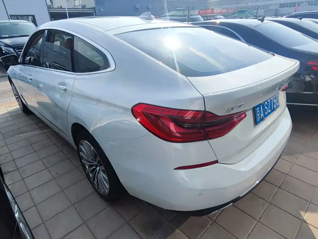 BMW 6 Series GT — миниатюра 12