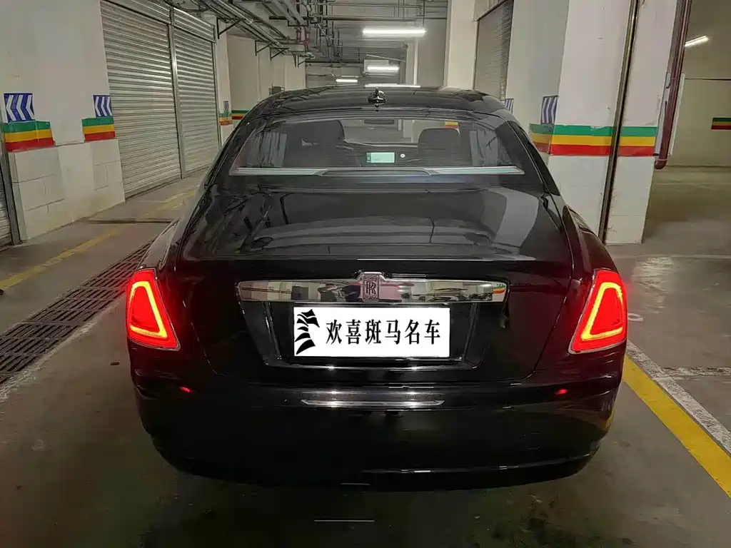 Rolls-Royce Ghost — миниатюра 3
