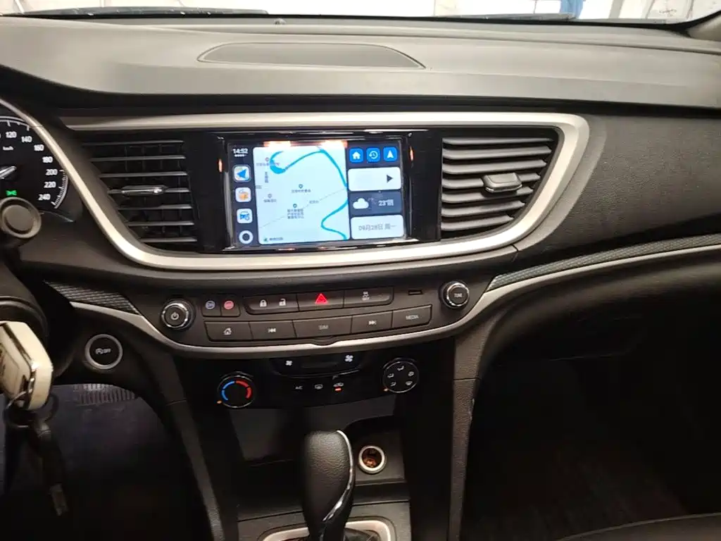Buick Excelle — миниатюра 13