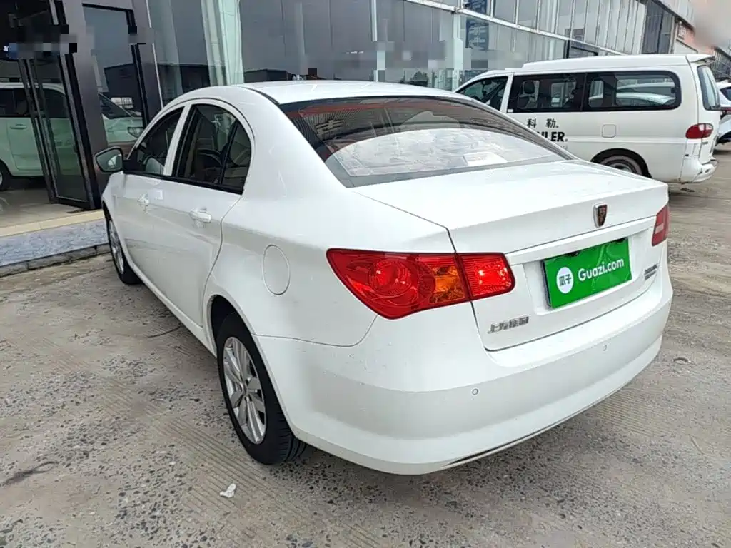 Roewe 350 — миниатюра 5