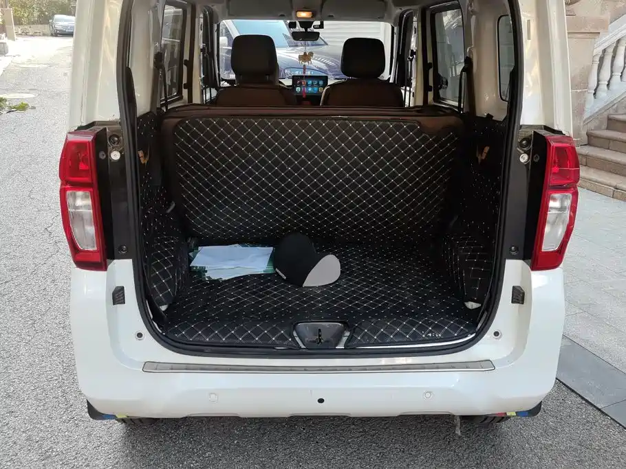 Wuling Zhiguang EV — миниатюра 4