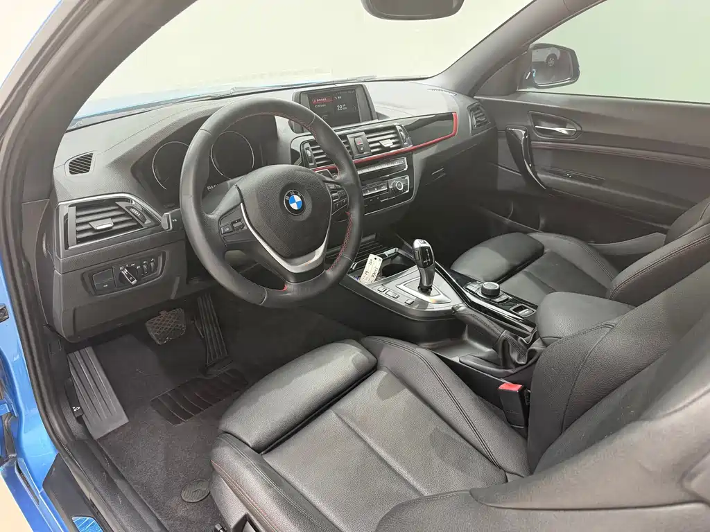 BMW 2 Series (Import) — миниатюра 6