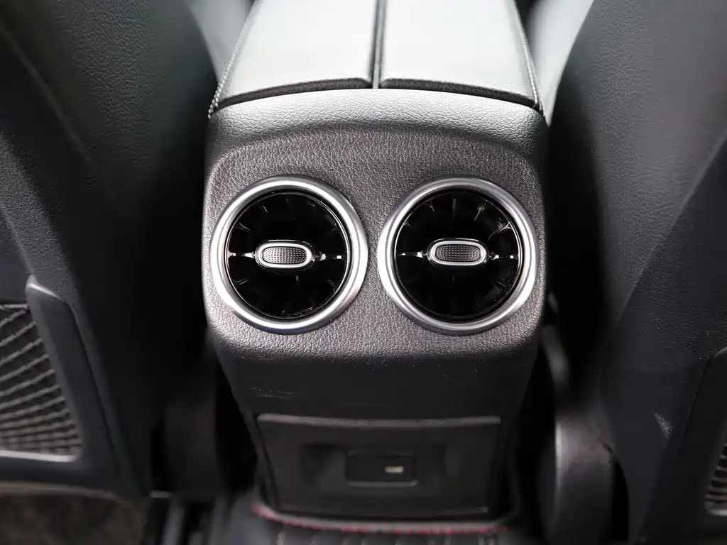 Mercedes-Benz A-Class — миниатюра 16