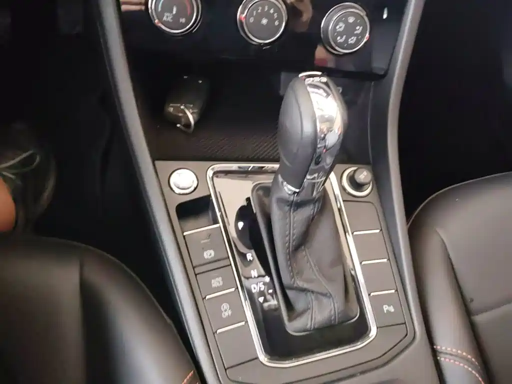 Volkswagen Bora — миниатюра 14