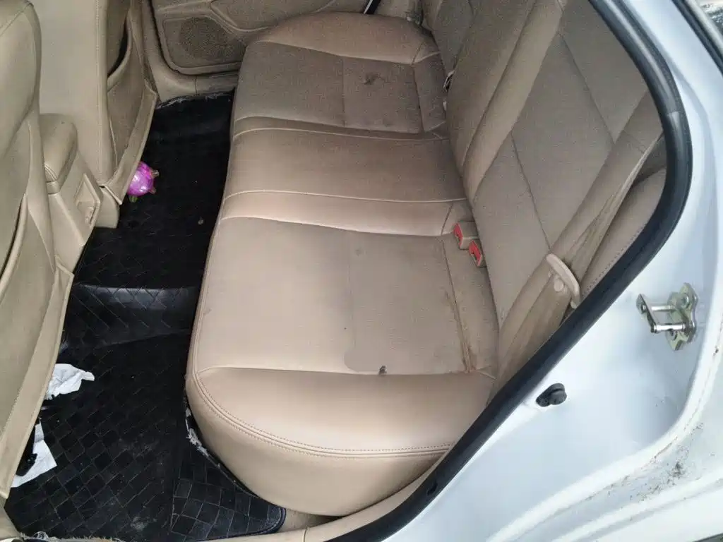 Buick Excelle — миниатюра 18