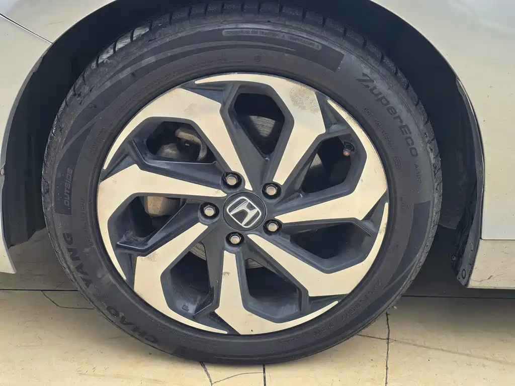 Honda Accord — миниатюра 19