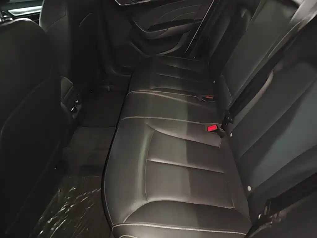 Roewe i6 Classic — миниатюра 17
