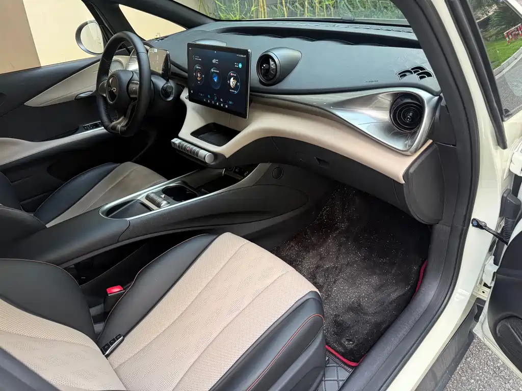 BYD Dolphin — миниатюра 10